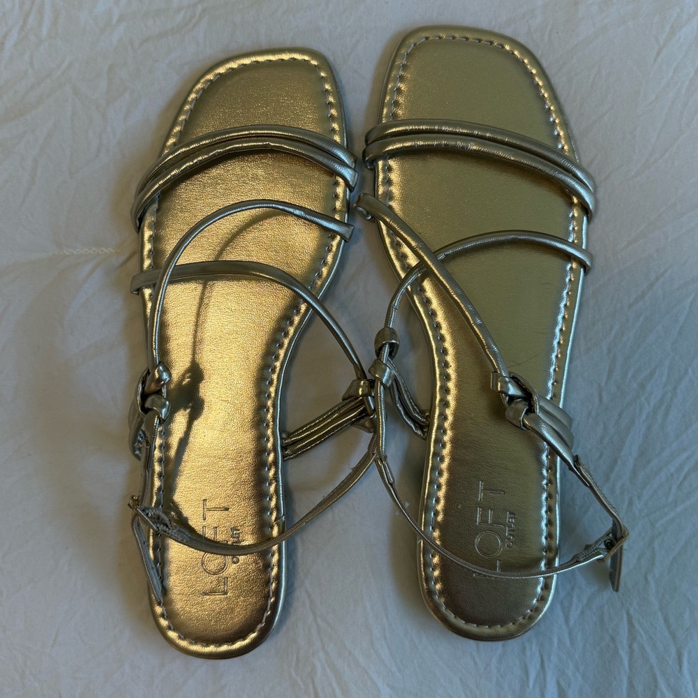 Loft sandals